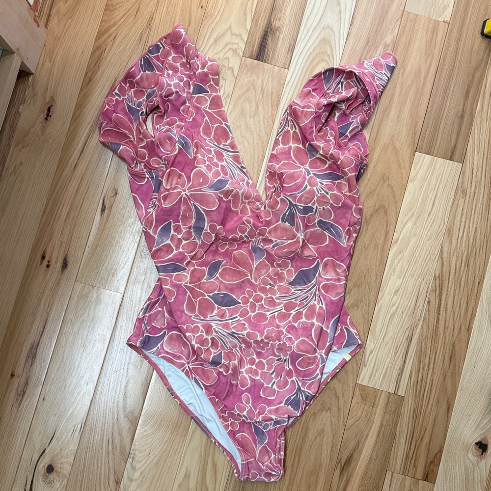 Floral Ruffle Shoulder One-Piece Swimsuit - Pink - Picture 9 of 9